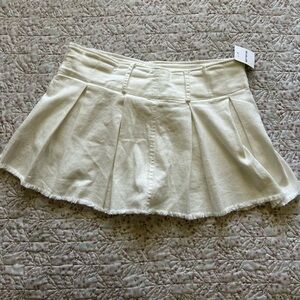 White denim mini skirt